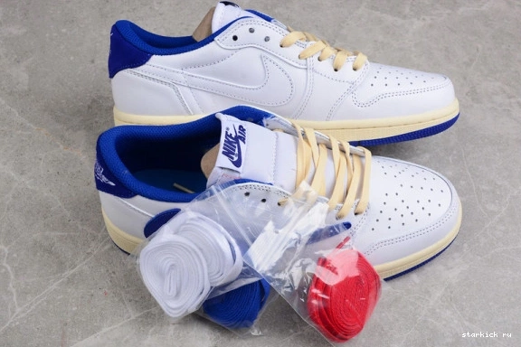 DM9868-218 Scott Fragment Air DM9868-218 1 Jordan Travis 0125